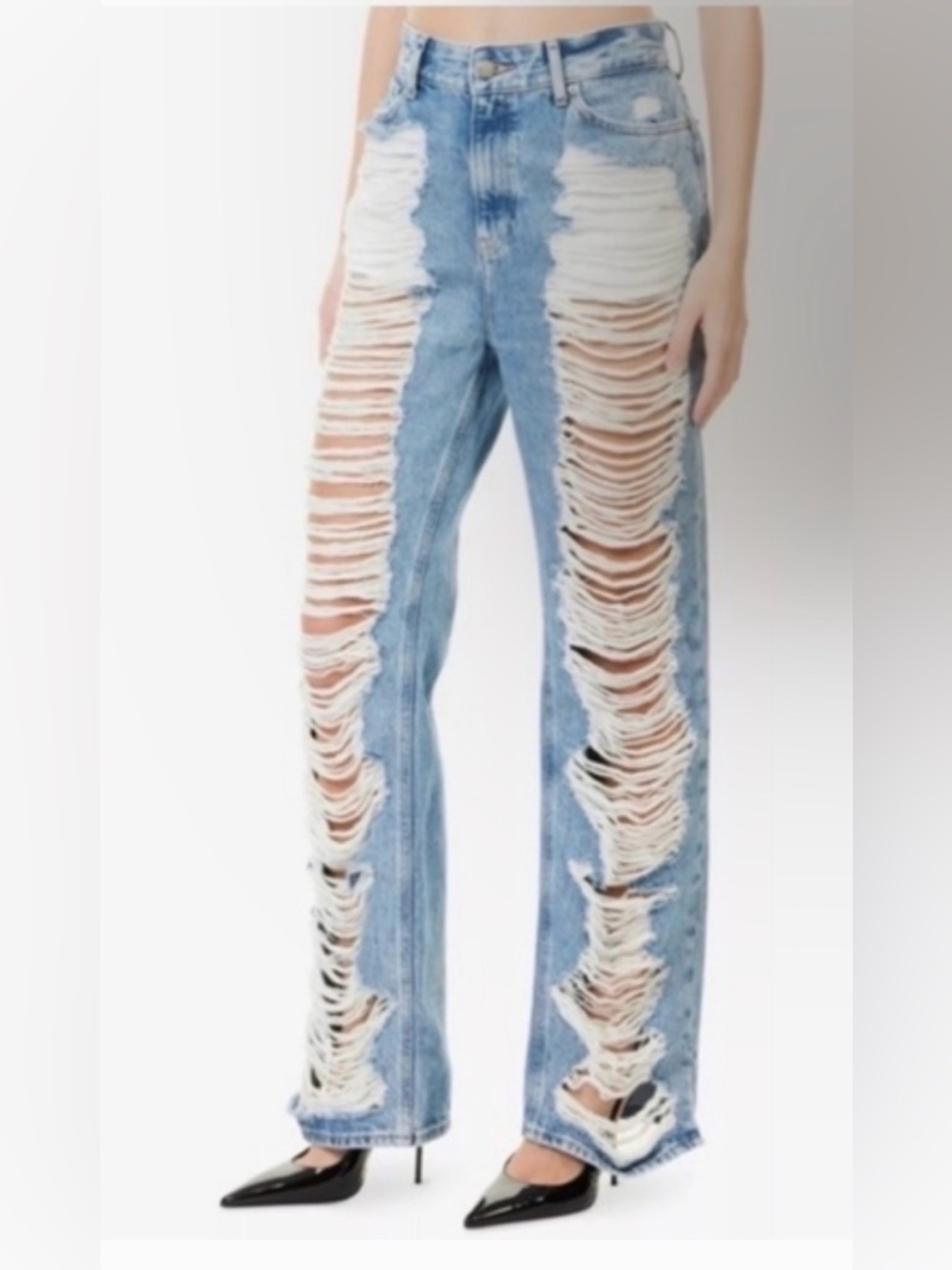 Good American Light Blue Distressed The Khloe Straight-Leg Jeans